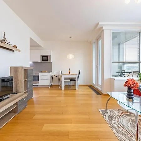Bnb Slovakia Panorama Bliss Retreat Apartamento